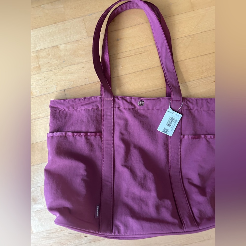 Lululemon Athletica Magenta Tote Bag